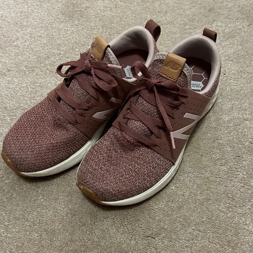 New Balance Fresh Foam Women’s sneakers size 8